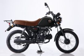 A nova moto da Shineray será comercializada em três opções de acabamento: preta fosca com banco preto, preta fosca com banco marrom e prata fosca com banco preto