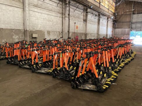 Empresa vende patinetes elétricos em São Paulo