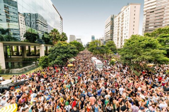 A Prefeitura de São Paulo estima que até 16,5 milhões de pessoas tomem as ruas da Capital