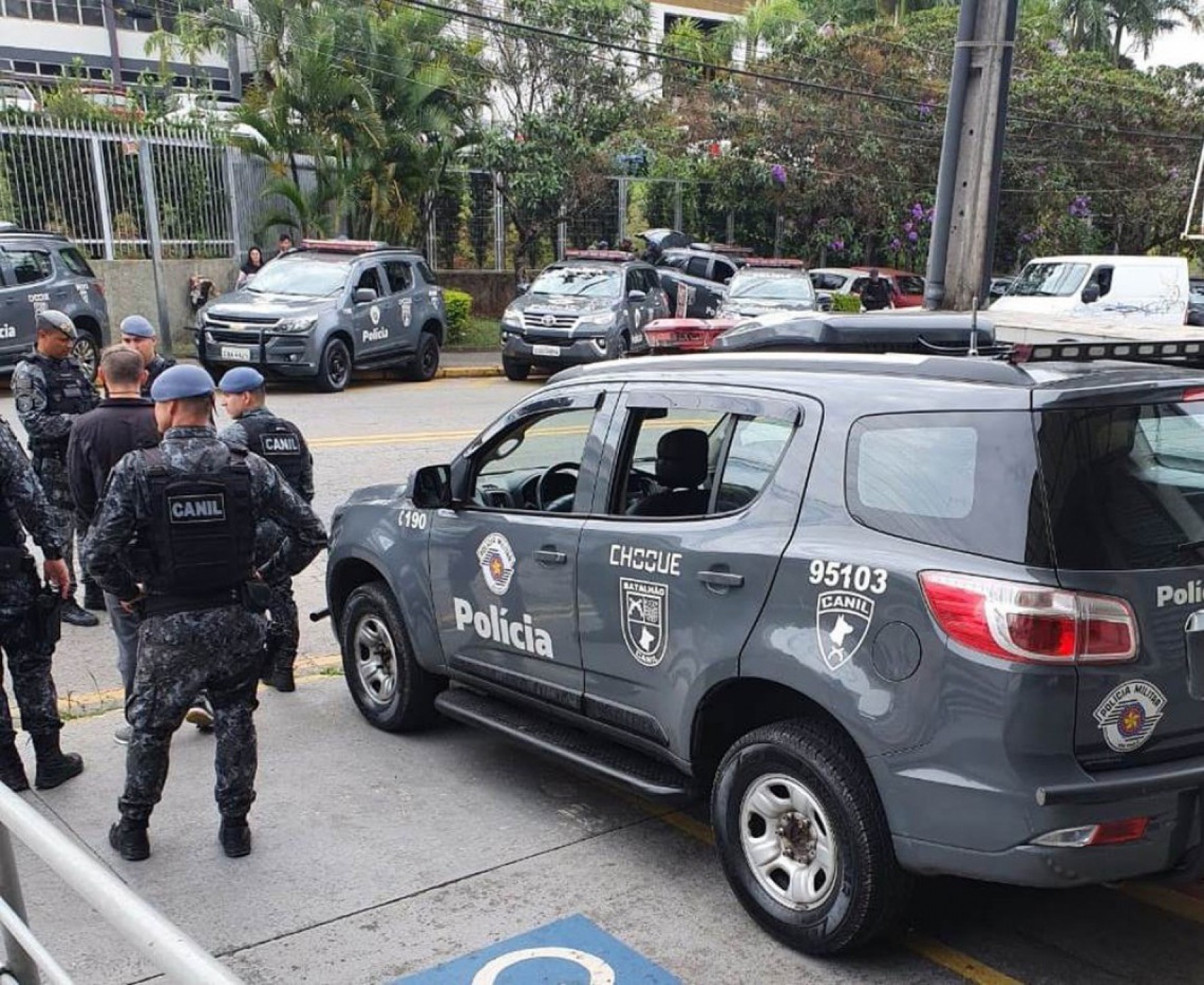 Suspeitos morreram baleados em confronto em Várzea Paulista