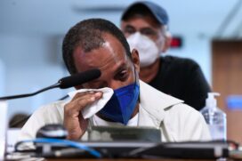 Taxista Márcio Antônio do Nascimento da Silva relata aos senadores que perdeu a irmã e o filho Hugo na CPI PANDEMIA