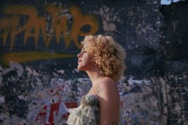 Cantora Céu