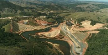 Barragem construída em Pedreira; previsão de término é para dezembro de 2021