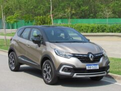 Captur Iconic é oferecido em seis cores e custa a partir de R$ 140,6 mil