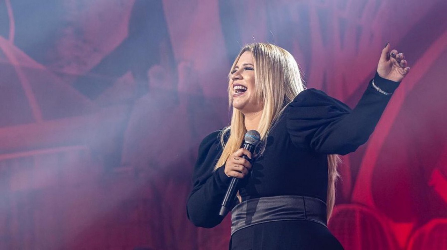 Marilia Mendonça terá mais um álbum póstumo.