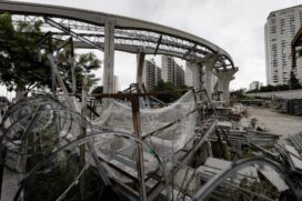 Obra do monotrilho da linha 17-ouro na avenida Jornalista Roberto Marinho, na zona sul de São Paulo