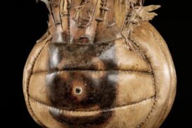 Bola de vôlei Wilson ajudou a emocionar o público de 'Náufrago' nos anos 2000; objeto de couro branco está desgastado pelo tempo
