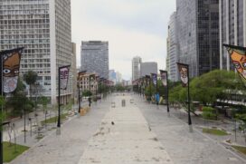 O Vale do Anhangabaú foi reaberto na manhã de ontem após uma concessionária assumir a gestão