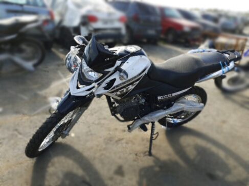 Todas as motos são da marca Yamaha