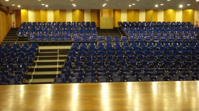 Auditório da UniPaulistana, na zona sul de São Paulo; instituição recebeu conceito 4 do Ministério da Educação - o máximo é 5.