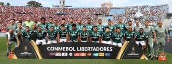Palmeiras vence Flamengo, é tri da Libertadores e vai em busca do 2º Mundial.