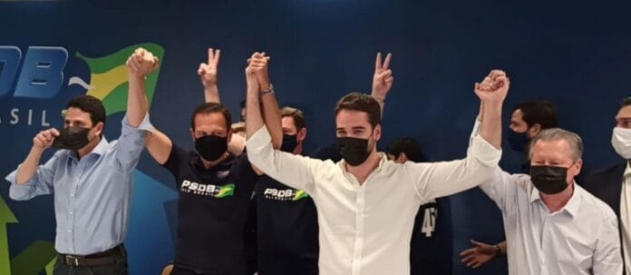 Doria vence prévias do PSDB para disputar Presidência em 2022.