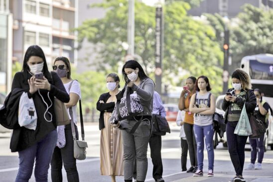 Movimentação de pessoas em São Paulo