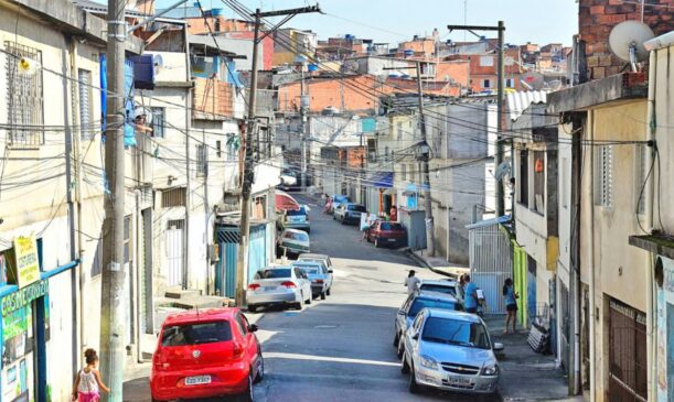 Maior favela do estado de São Paulo, Heliópolis tem cerca de 220 mil habitantes vivendo em 1 milhão de metros quadrados