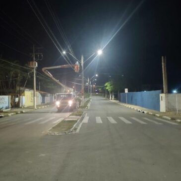 Pontos de iluminação em Porto Feliz; nos últimos anos, a maioria das prefeituras tem investido em iluminações com lâmpadas de Led