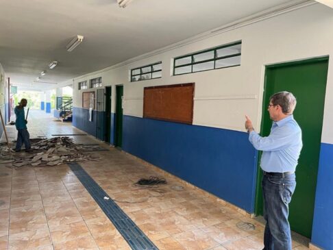 Na última semana, a Prefeitura de Porto Feliz iniciou a reforma de duas unidades de ensino