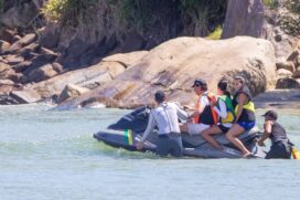 Presidente Jair Bolsonaro (PL) durante passeio de jet ski no município de São Francisco do Sul, no litoral de Santa Catarina