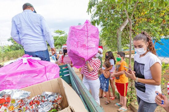 A escola municipal Nadyr Marchi dos Santos, no bairro Agrovila, atende crianças de zero a 13 anos na região rural de Porto Feliz
