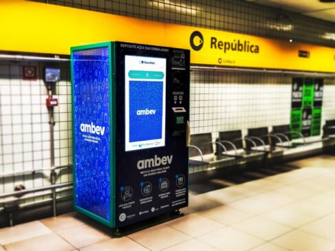 Retorna Machine transforma embalagens em benefícios