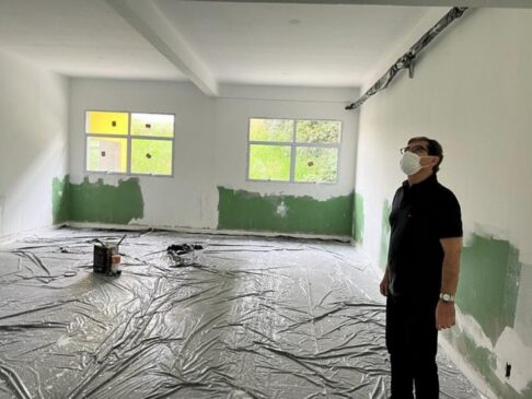 Dr. Cássio acompanha obras em creche de Porto Feliz