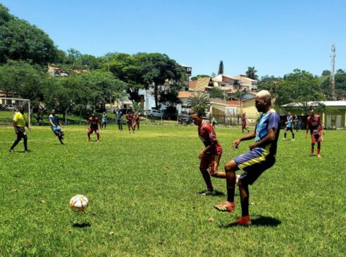 Taça Manchester Paulista tem 16 jogos neste domingo (23)