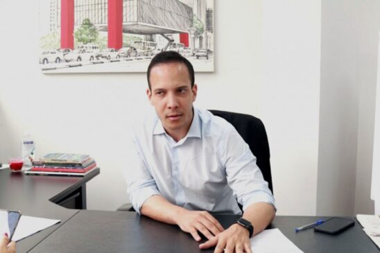 Murilo Félix é deputado estadual em São Paulo pelo Podemos