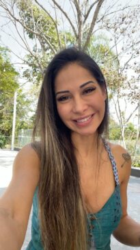 Maíra Cardi