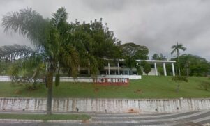 Fachada da prefeitura de Mairinque