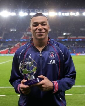 O craque Kylian Mbappé, destaque do jogo PSG x Real Madrid