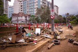 As buscas por desaparecidos continuam na região